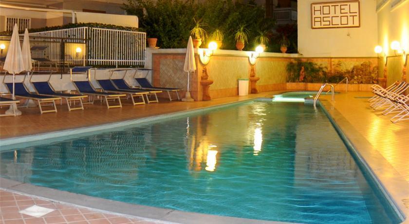 Hotel Ascot Sorrento Exterior photo