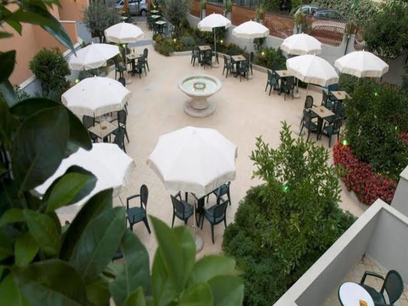 Hotel Ascot Sorrento Exterior photo
